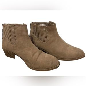 Justice boots